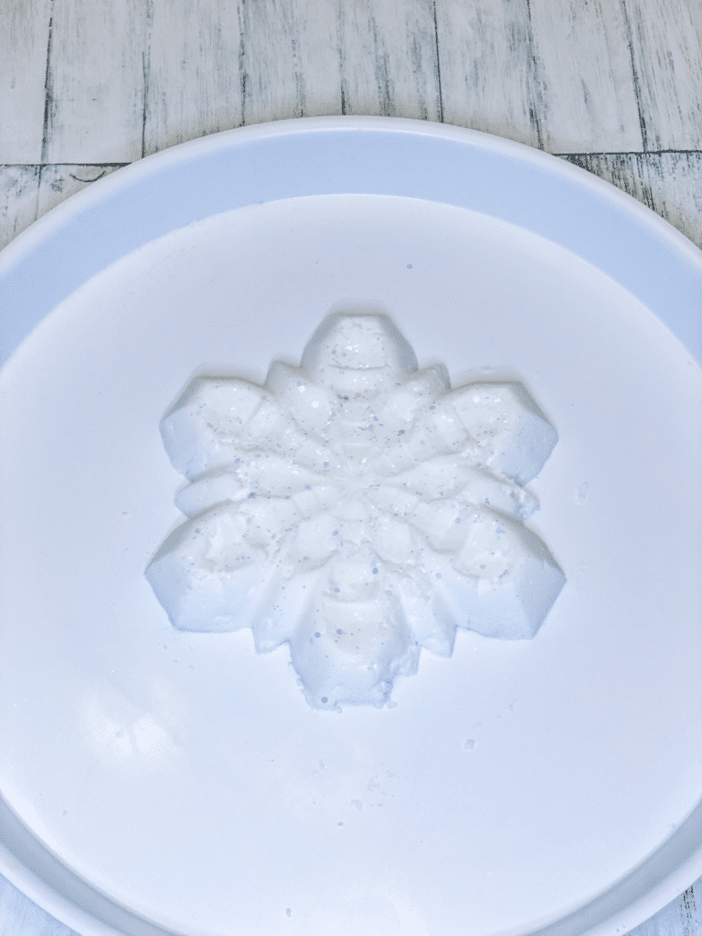 snowflake baking soda experiment for kids